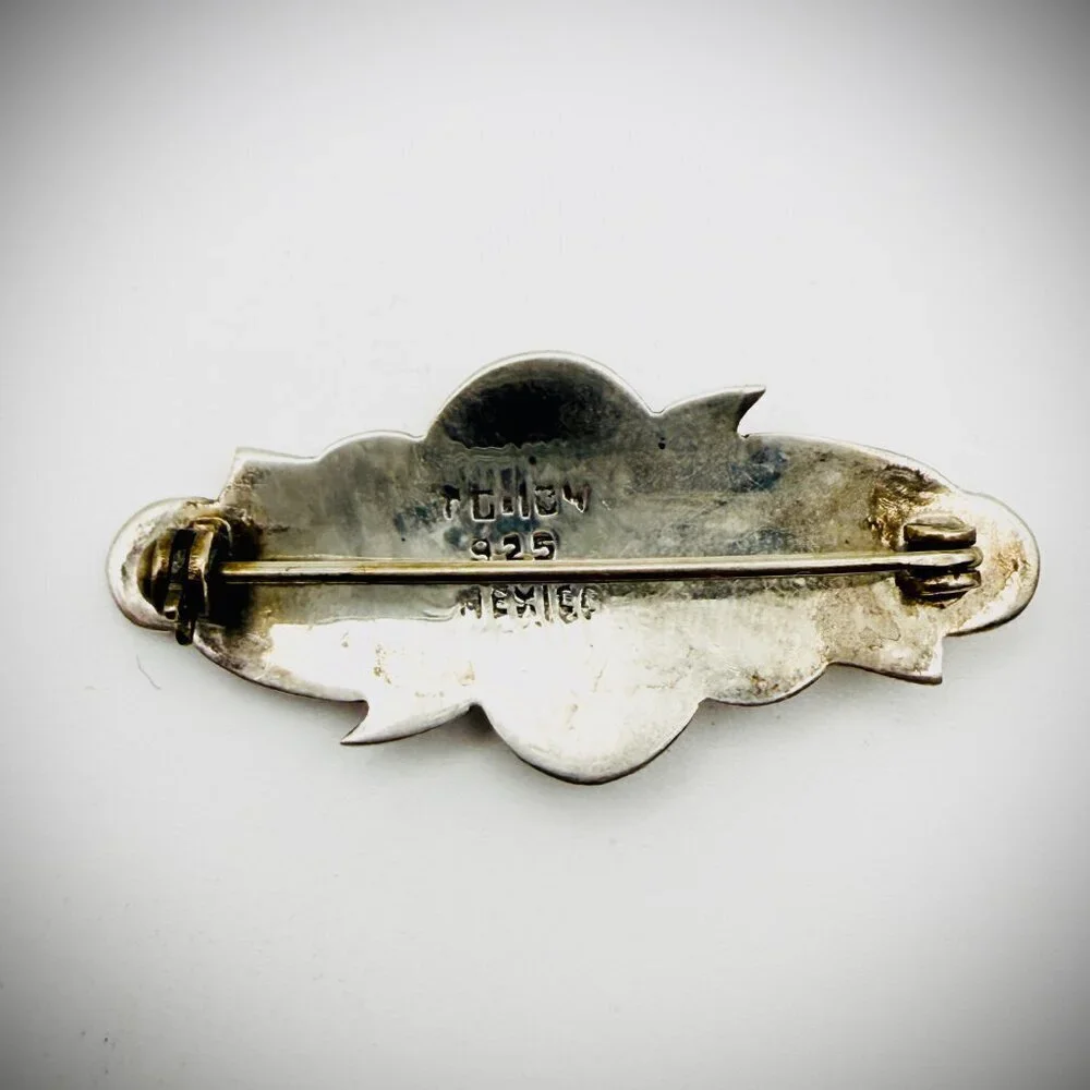 Vintage Mexico 925 Sterling Black Onyx Scroll Brooch Pin